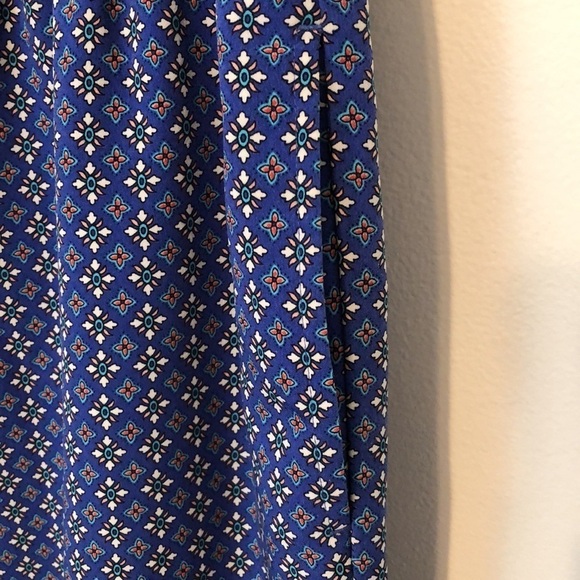 Talbots Diamond Floral Print Stretch Waist Pants with Pockets Size 12 - Picture 3 of 7